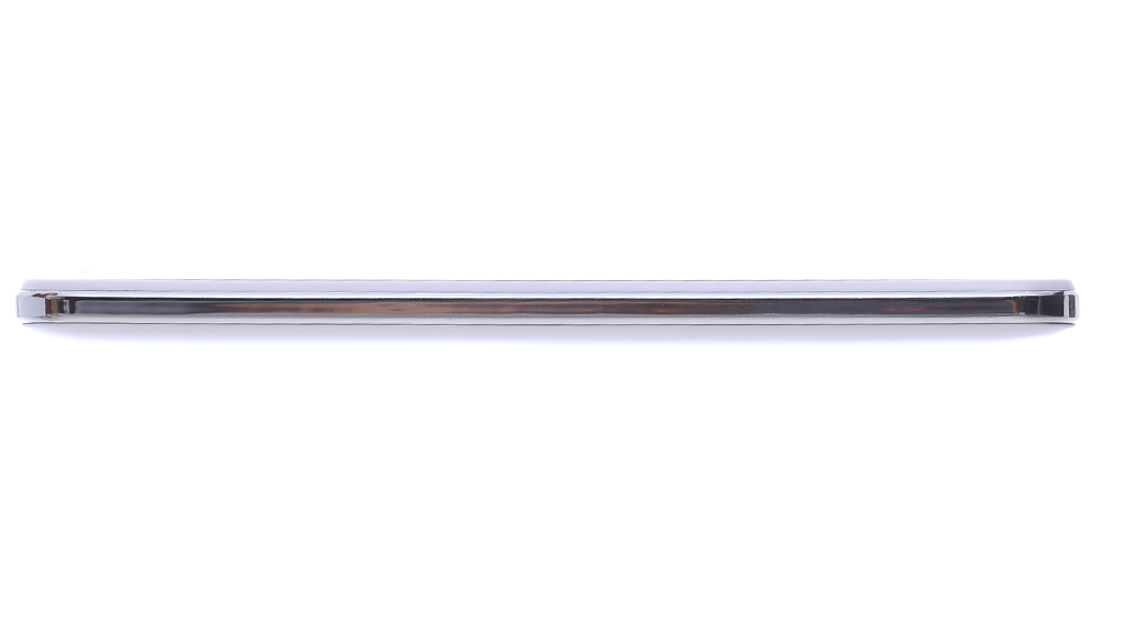 Điện thoại Mobell Nova S2