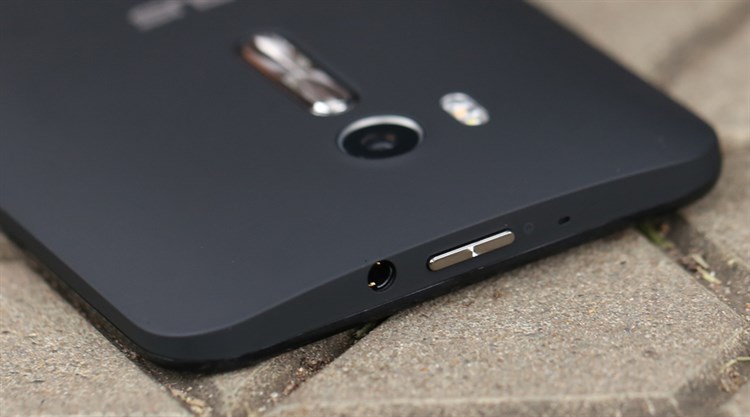 Điện thoại Asus Zenfone Go TV ZB551KL