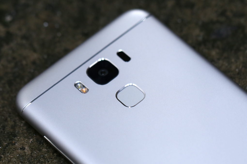Asus Zenfone 3 Max 5.5" ZC553KL - 16