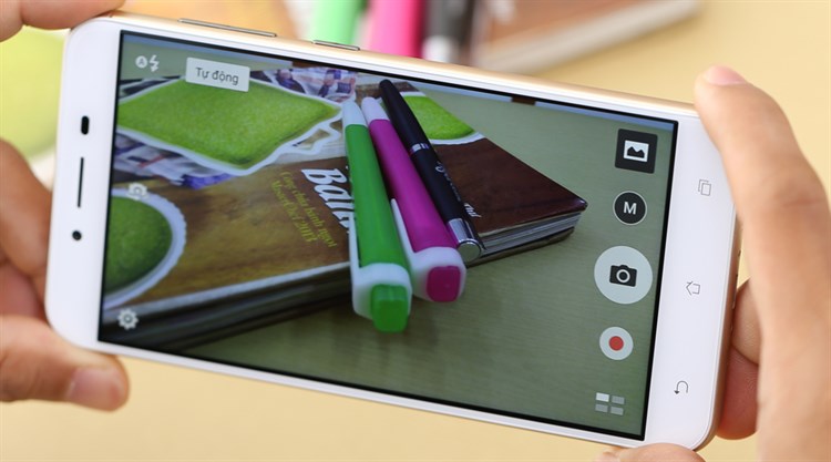 Điện thoại Asus Zenfone 3 Max 5.5" ZC553KL