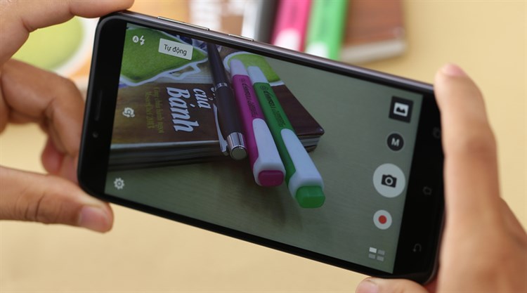 Điện thoại Asus Zenfone 3 Max 5.5" ZC553KL