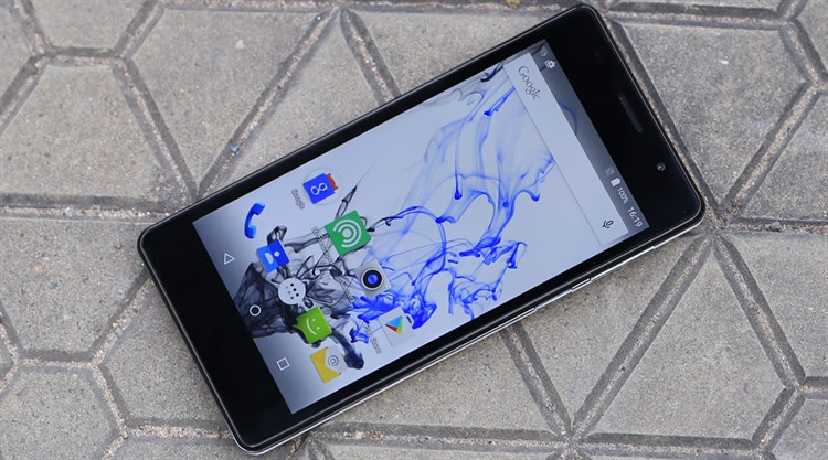 Điện thoại Freetel Priori 3s