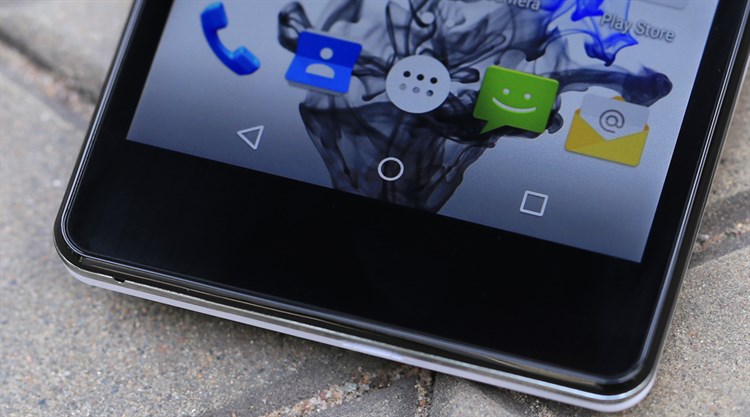 Điện thoại Freetel Priori 3s