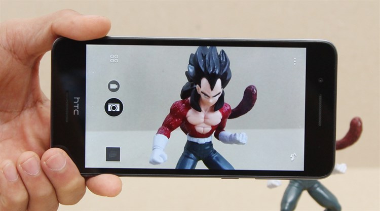 Điện thoại HTC Desire 728G LTE Màu Đen