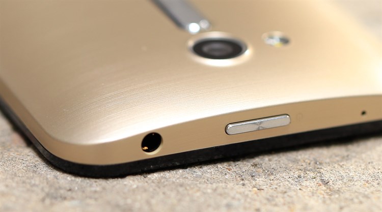 Điện thoại Asus Zenfone Go ZB452KG Plus