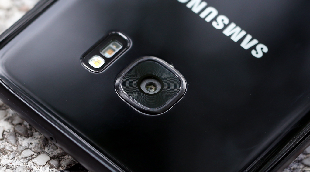 Điện thoại Samsung Galaxy S7 Edge Black Pearl (Đen Ngọc Trai)