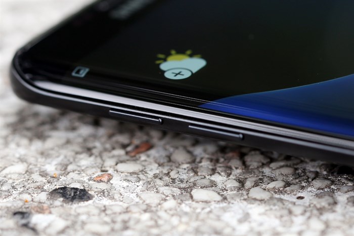 Điện thoại Samsung Galaxy S7 Edge Black Pearl (Đen Ngọc Trai)