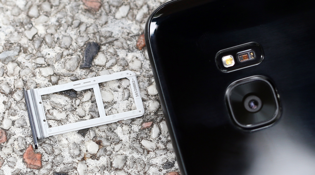 Điện thoại Samsung Galaxy S7 Edge Black Pearl (Đen Ngọc Trai)