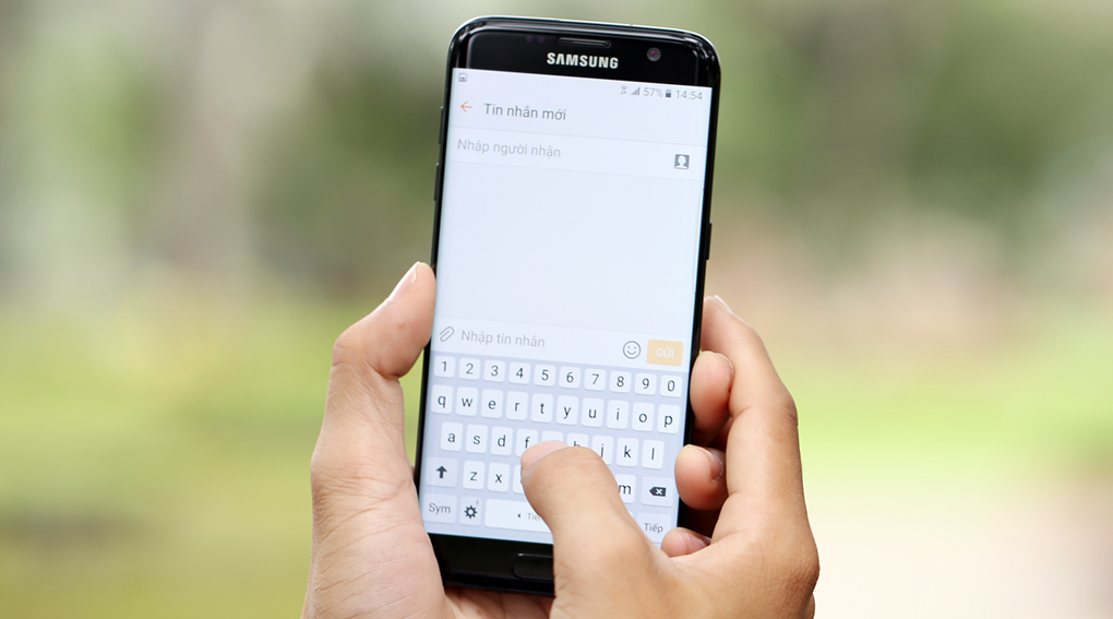 Điện thoại Samsung Galaxy S7 Edge Black Pearl (Đen Ngọc Trai)