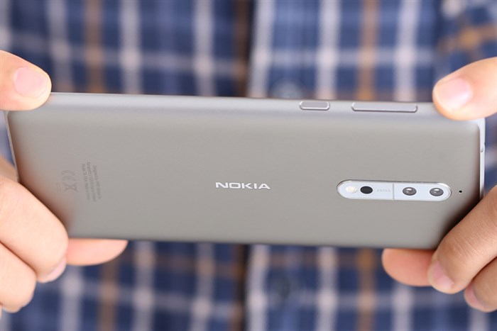 Điện thoại Nokia 8