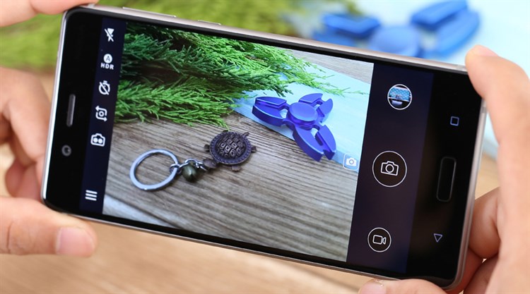 Điện thoại Nokia 8