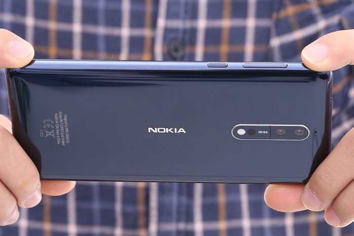 Điện thoại Nokia 8
