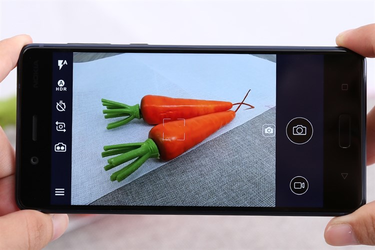 Điện thoại Nokia 8