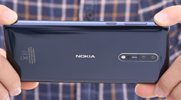 Điện thoại Nokia 8