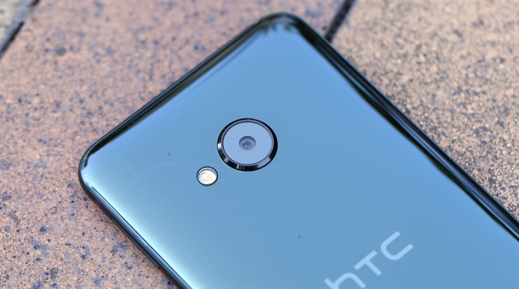 Điện thoại HTC U Play