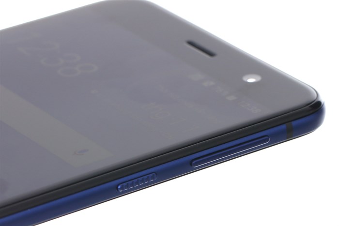 Điện thoại HTC U Play