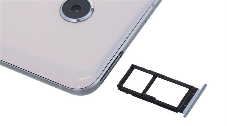 Điện thoại HTC U Play