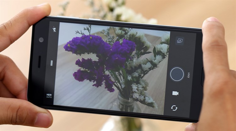 Điện thoại HTC U Play