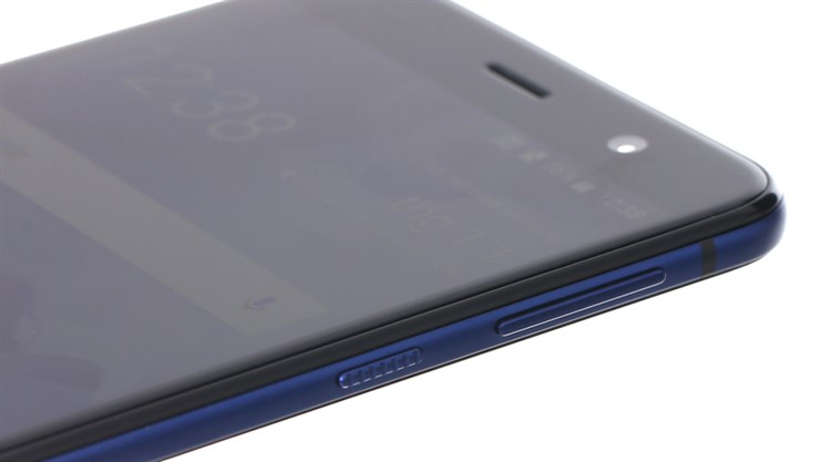 Điện thoại HTC U Play