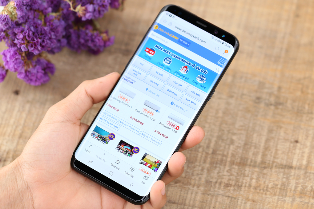 Điện thoại Samsung Galaxy S8 Plus