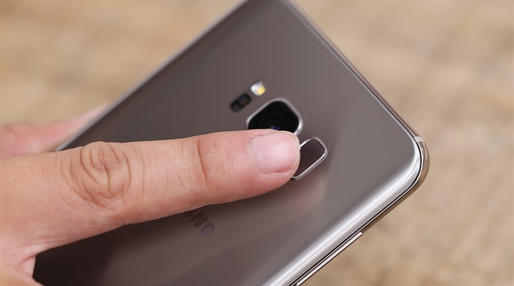 Điện thoại Samsung Galaxy S8 Plus