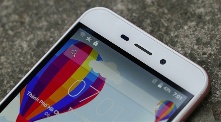 Điện thoại Mobiistar Lai Yuna 1