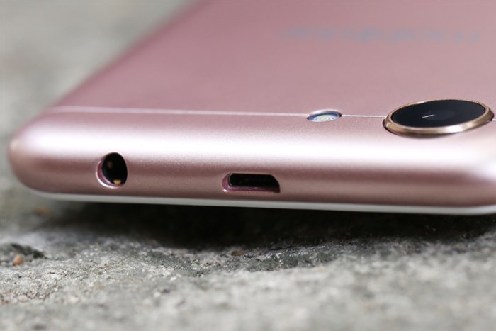 Điện thoại Mobiistar Lai Yuna 1