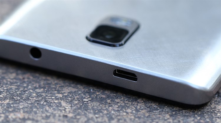 Điện thoại Itel it1508 Plus