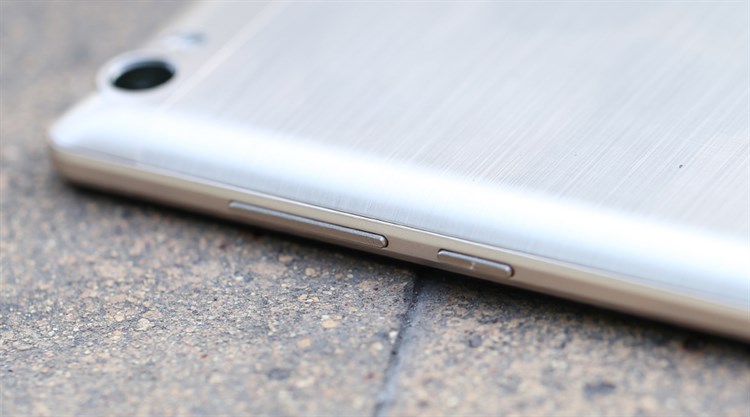 Điện thoại Itel it1516 Plus