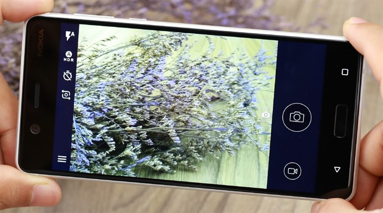 Điện thoại Nokia 5 Màu Bạc