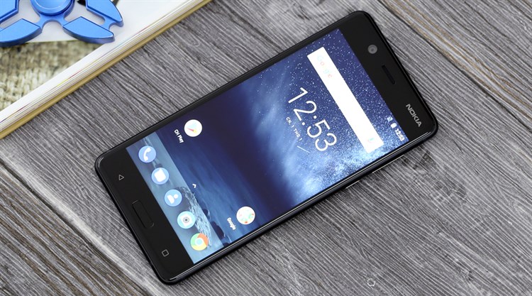 Điện thoại Nokia 5 Màu Đen