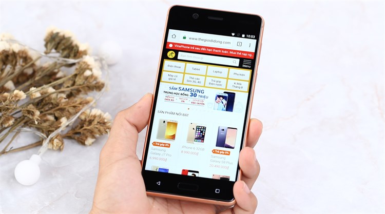 Điện thoại Nokia 5 Màu Vàng đồng