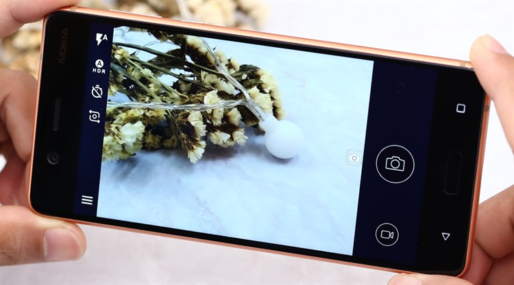 Điện thoại Nokia 5 Màu Vàng đồng