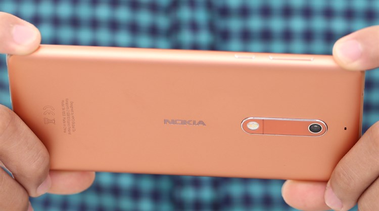 Điện thoại Nokia 5 Màu Vàng đồng