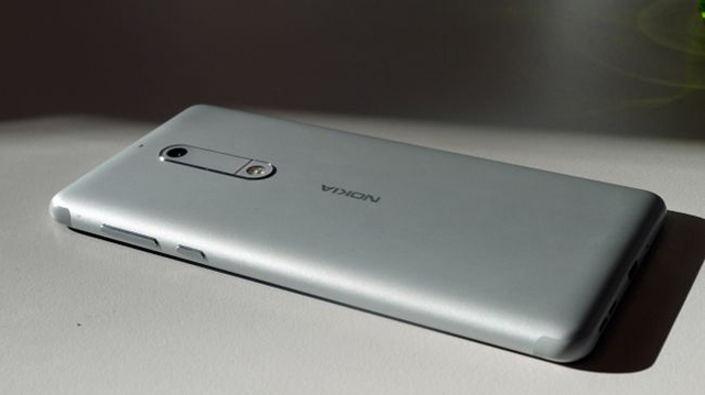 Thiết kế điện thoại Nokia 5