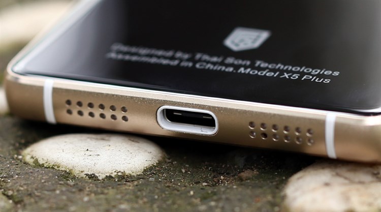 Điện thoại Epic X5 Plus