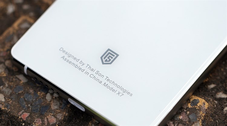 Điện thoại Epic X7