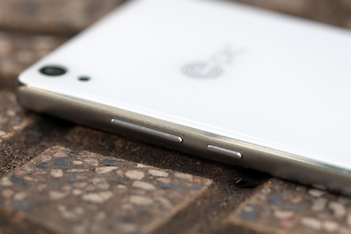 Điện thoại Epic X7