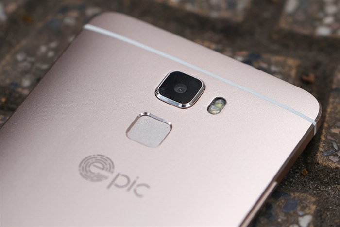 Điện thoại Epic X9 Plus