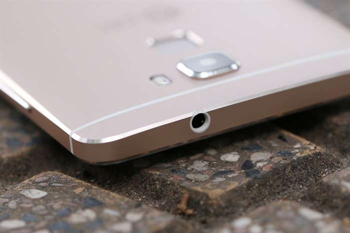 Điện thoại Epic X9 Plus