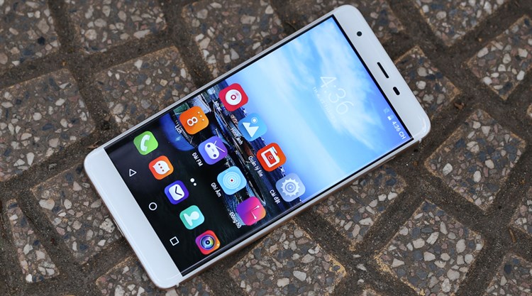 Điện thoại Epic X9 Plus