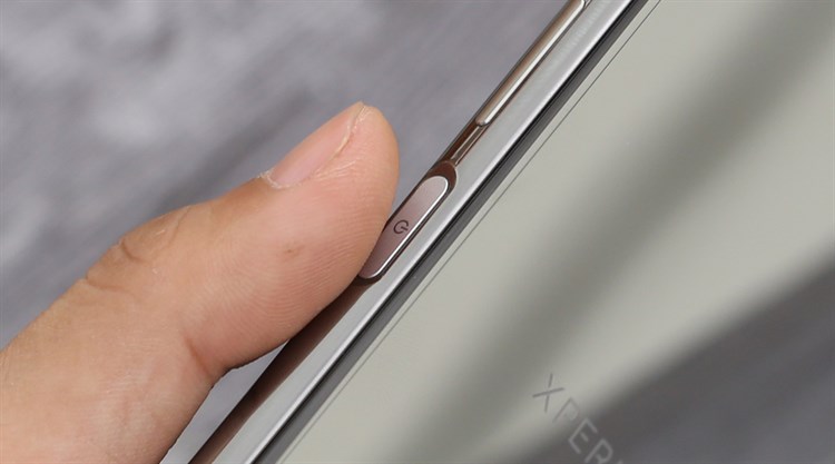 Điện thoại Sony Xperia XZ Premium