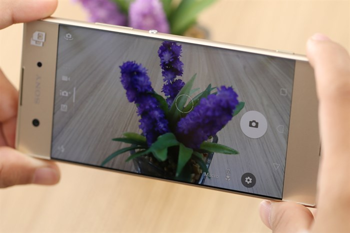 Điện thoại Sony Xperia XA1