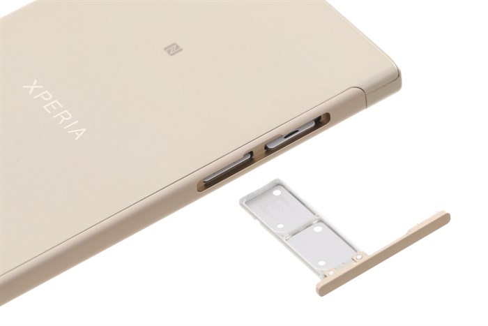 Điện thoại Sony Xperia XA1