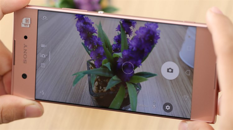 Điện thoại Sony Xperia XA1