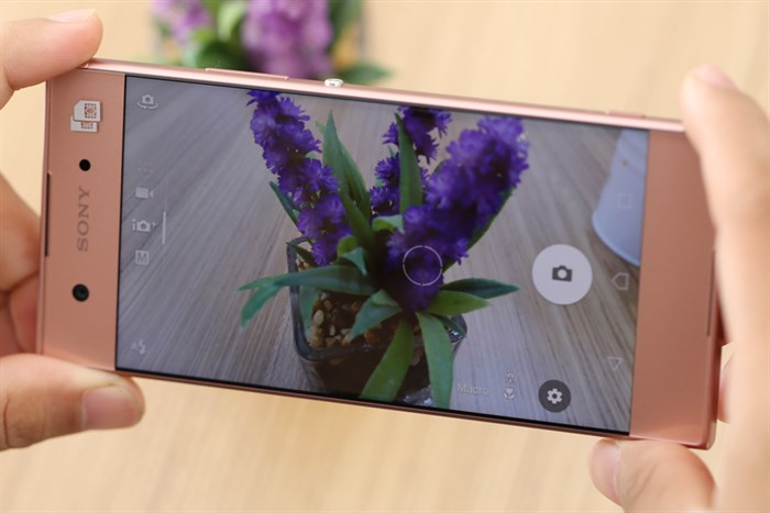 Điện thoại Sony Xperia XA1