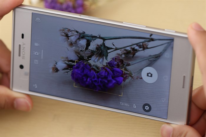 Điện thoại Sony Xperia XZs