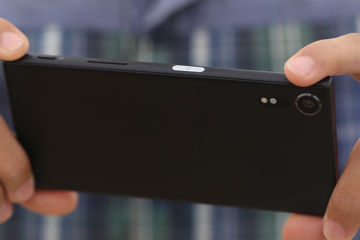 Điện thoại Sony Xperia XZs