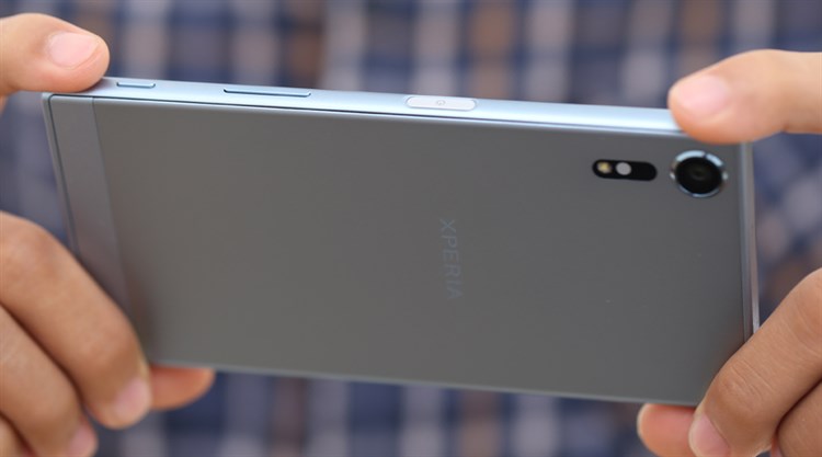 Điện thoại Sony Xperia XZs