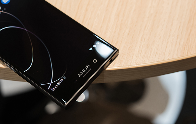 Điện thoại Sony Xperia XZs zin nguyên bản ram 4G - 2
